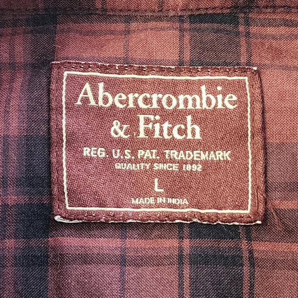 Abercrombie & Fitch Men's Red Plaid Button Front Shirt Standard Fit, sz LG - Picture 2 of 16